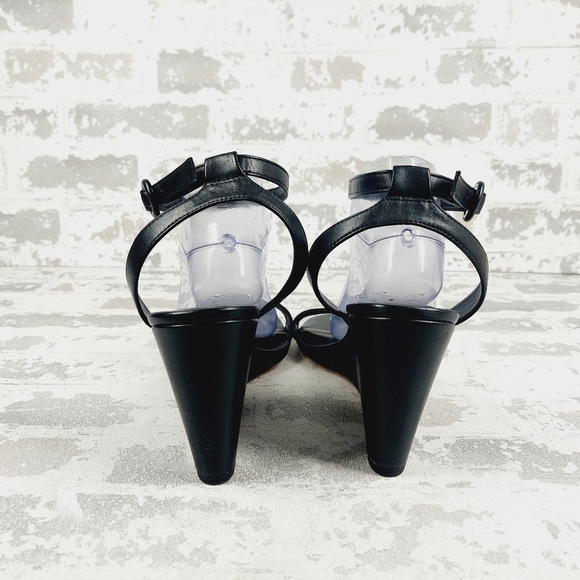 New NORDSTROM RACK Carrie Black Ajustable Ankle Strap Wedge Sandal M233 - Picture 6 of 12